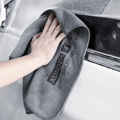 Premium Microfiber Car Washing Towel – High Absorbency Drying & Detailing Cloth