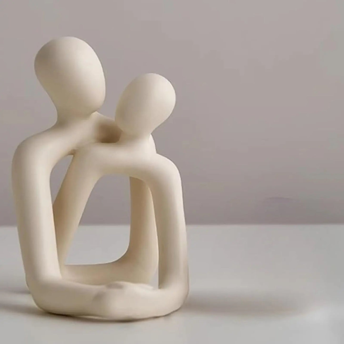 Heartwarming Loving Couple Resin Statue – Elegant Modern Home Decor Accent